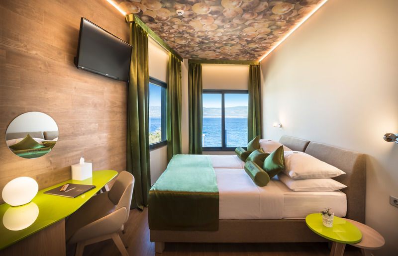 Vinotel Gospoja 4*